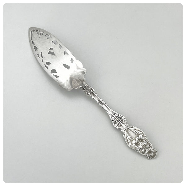 Sterling Silver Jelly Cake Roll Server in "Lily", Whiting Manufacturing Company, New York, NY, Patented 1902