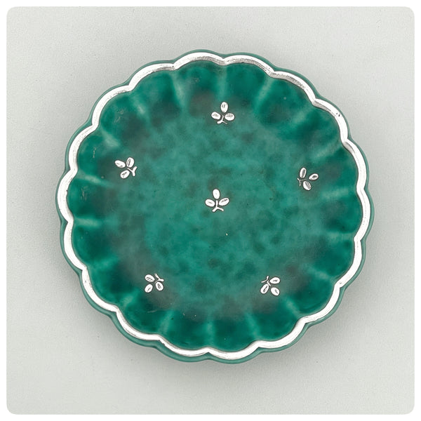 Swedish Stoneware and Silver Art Pottery Dish, "'Argenta" Series, Wilhelm Kage for Gustavsberg, 1889-1960 - The Silver Vault of Charleston