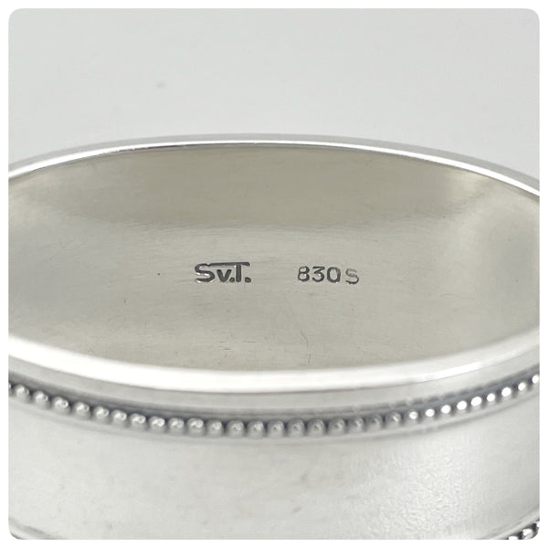 Danish 830/1000 Standard Solid Silver Oval Napkin Ring, Svend Toxvaerd, Copenhagen, Circa 1946