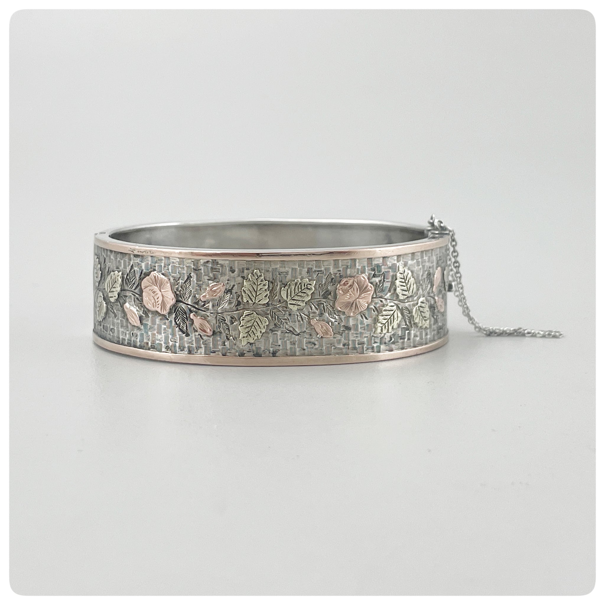 American Green Gold, Rose Gold, and Coin Silver Hinged Bracelet, Circa 1860 - The Silver Vault of Charleston