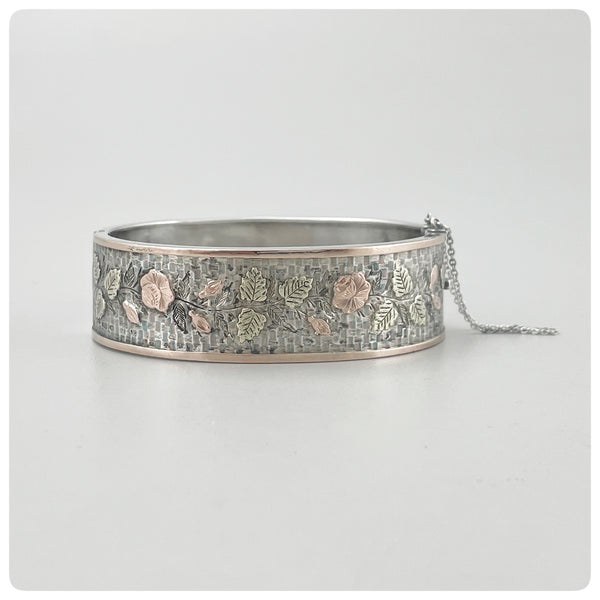 American Green Gold, Rose Gold, and Coin Silver Hinged Bracelet, Circa 1860 - The Silver Vault of Charleston