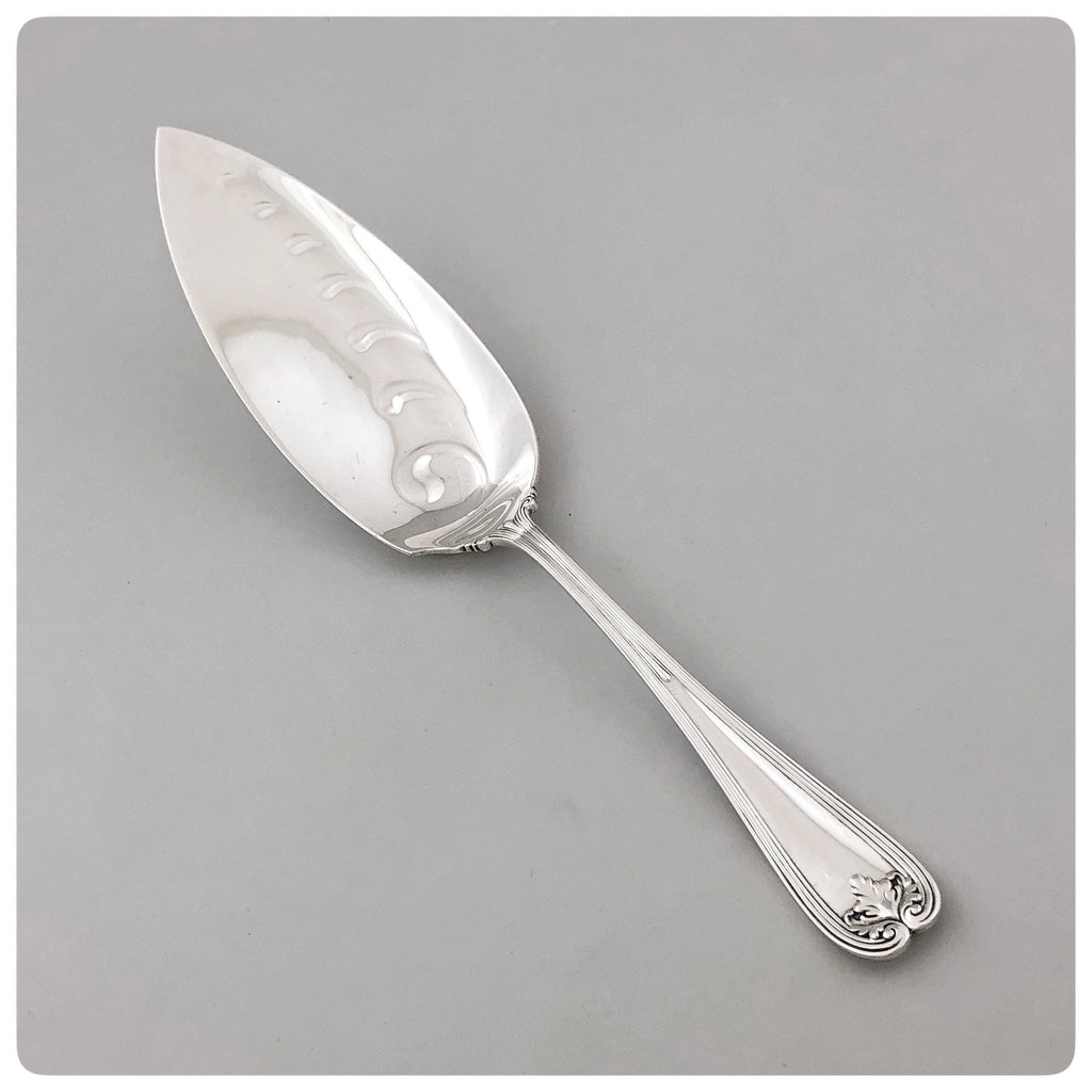 A sterling silver fish slice, maker's mark of Richard Poulden, London 1823 A sterling silver fish slice, maker's mark of Richard Poulden, London 1823