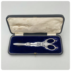 English Sterling Silver Grape Shears / Scissors, Cooper Brothers & Sons, Sheffield, 1907-1908 - The Silver Vault of Charleston