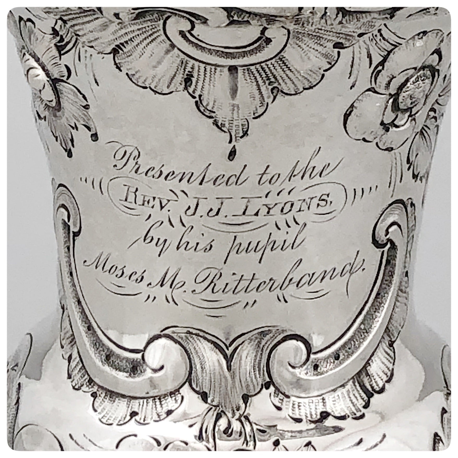 レア STEAL THE CASH 2枚セット YOUNG HASTLE Amazon.com: Schylling Locking Cash Box Red, 1 EA : Home